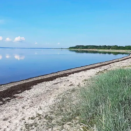 Holiday Xv 度假居 Farsø